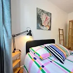 Proche Base Navale Et Siam ブレスト