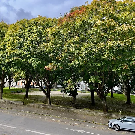 Proche Base Navale Et Siam Apartament *