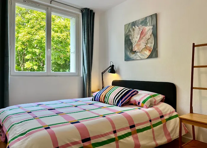 Proche Base Navale Et Siam Apartament *