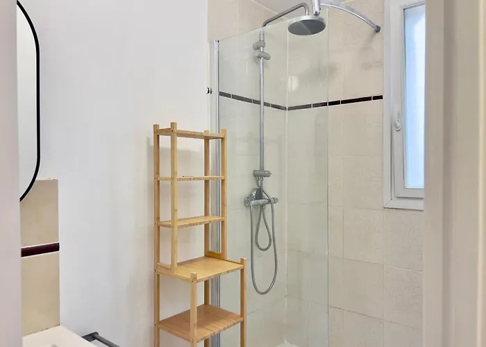 Proche Base Navale Et Siam Apartman