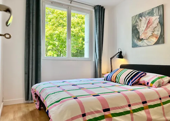 Proche Base Navale Et Siam Apartman *