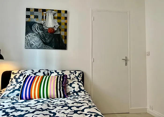 Proche Base Navale Et Siam * Brest